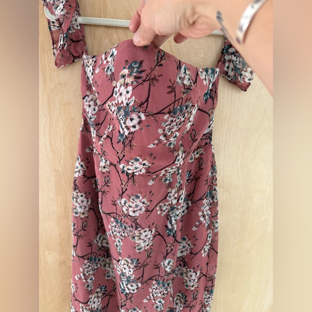 Missguided Floral Pink Dress with off the shoulder details: M - Picture 5 of 10